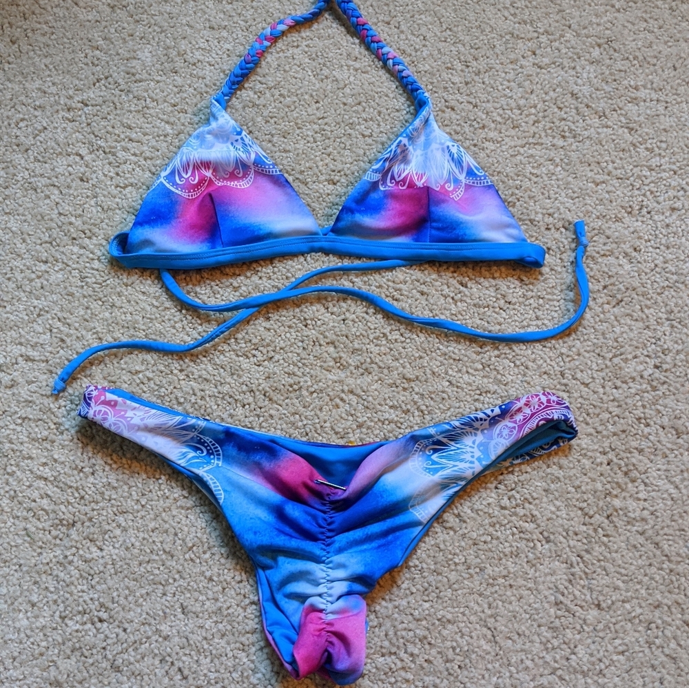 Kokoh Bikini Set